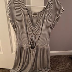 American Eagle romper with keyhole cutout